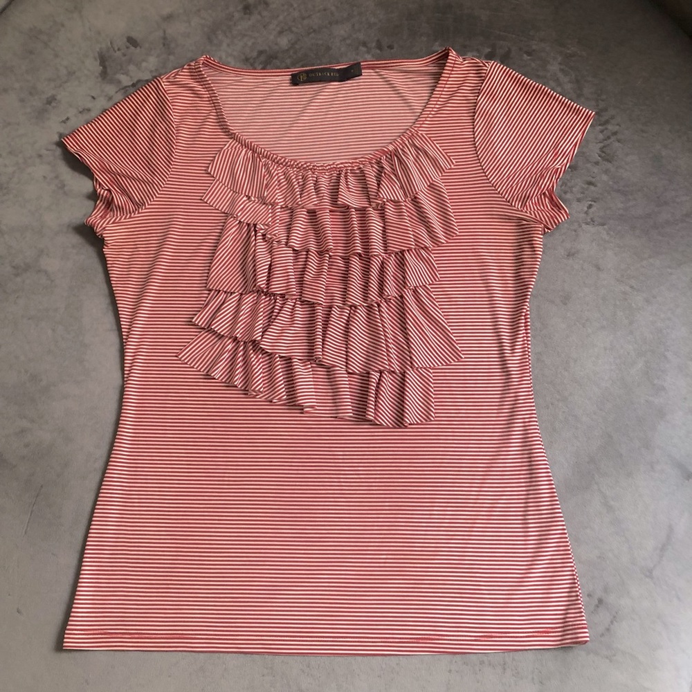 Women’s Shirt Size M Limited Outback Red Collection